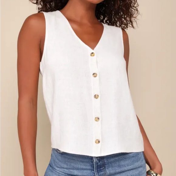 Lulus Tops - Linen tank top.